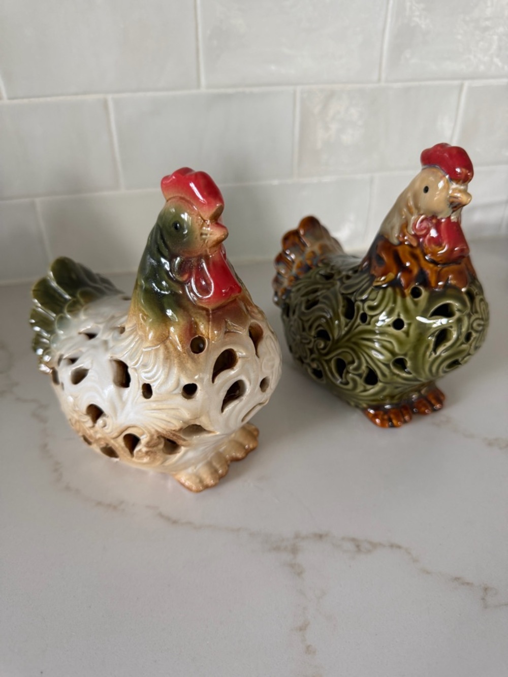 Apropos Vintage Ceramic Chicken Potpourri Holder Decoration- Green, Red & Cream